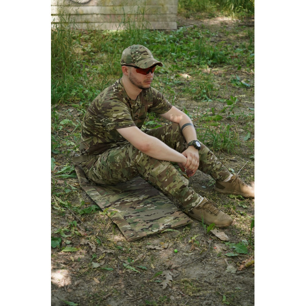 Трехсекционный коврик (каремат) для сидения мультика Cordura 1000D Трехсекционный коврик (каремат) для сидения мультика Cordura 1000D