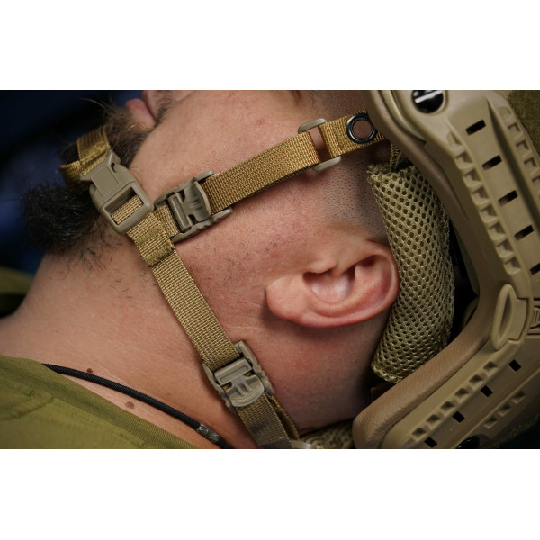 Баллистический шлем койот (M) FAST PE GEN III AGGRESSIVE
