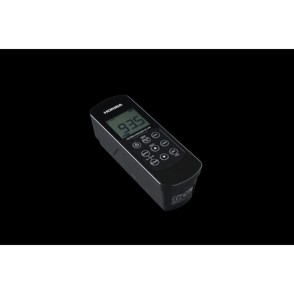 HORIBA IG-340 - портативный, цифровой измеритель блеска